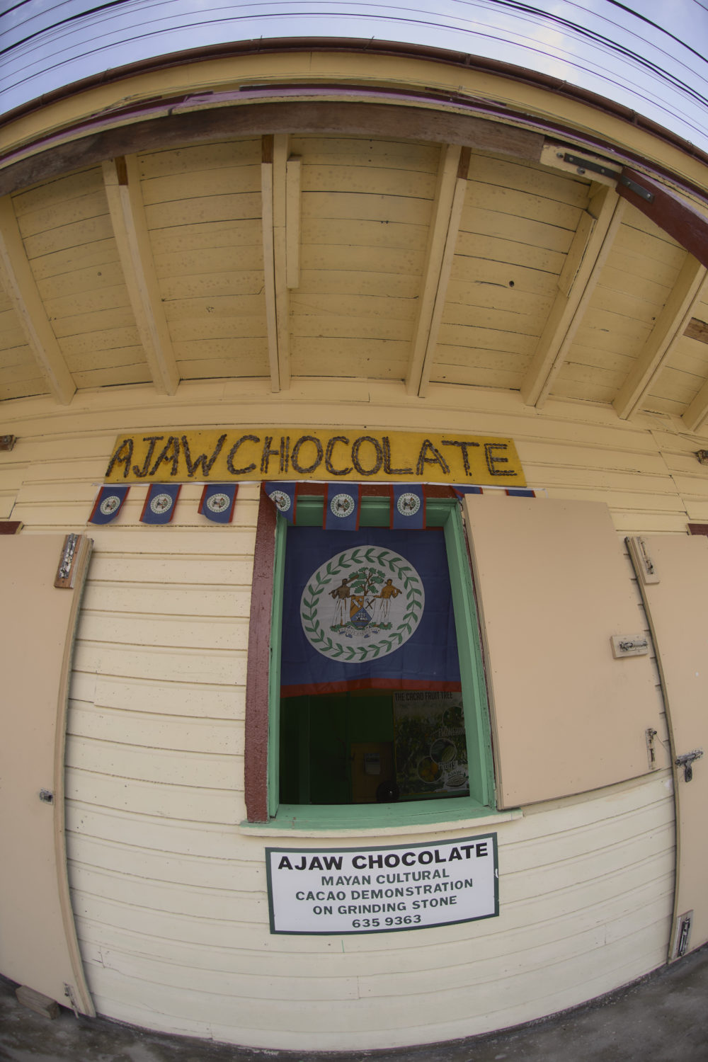 Ajaw maya chocolate tour San Ignacio. Photo: Leonardo Melendez / Sera Images
